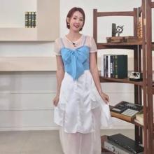 오정연 아나, 이건 반칙! 화사한 리본 뷔스띠에 로맨틱 걸리시 레이어드룩