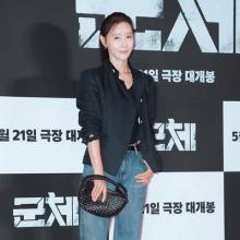 [패션엔 포토] 도지원, 오랜만에 공식 나들이! 원조 시크미 발산 크롭 재킷 시사회룩