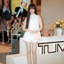 [패션엔 포토] 아이브 리즈, 인형이 따로없네! 반포 백화점 뒤흔든 눈부신 베이비돌 원피스룩