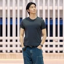 박서준, 티셔츠와 청바지만 입어도 존재감 폭발! 더운 여름  무심한 듯 시크한 현실 남친룩 