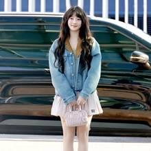 아이들 민니, 데님 재킷과 미니 스커트 굿조합! 사랑스러운 데님 프레피룩 상하이 출국