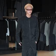 [패션엔 포토] 에이티즈 성화, 금발이 눈부셔! 공학적인 디자인과 실루엣 봄버 재킷 슈트핏