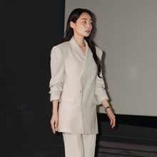 [패션엔 포토] 김민하,  9kg 감량! 몰라보게 확 달라진 옷태 테일러드 슈트핏