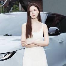 서지혜, 순백의 여름의 여신! 오랜만에 공식 나들이 슬리브리스 롱 드레스룩