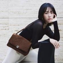 루이까또즈, 진기주와 도시의 미니멀리즘 2026 F/W 엘퀼팅 컬렉션 공개