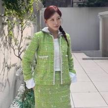 김정은, 먼저 온 가을! 한 갈래 머리에 그린 트위드 단아한 50대 가을 슈트룩 