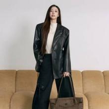 있지 유나, 분위기 확 바뀐 가을 멋녀! 걸그룹 벗은 시크 도시녀 놈코어 가을룩