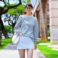 송경아, 하와이 슈퍼마켓 시선 싹쓸이! 비현실 비율 뽐낸 톱모델의 위트만점 쇼핑룩