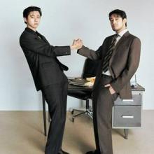 지오지아, 브랜드 모델 주우재와 크리에이터 침착맨 환상의 케미와 위트 출근룩