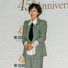 [패션엔 포토] 이경진, 오랜만의 나들이! 70세 나이 잊은 유쾌한 품격 보이시한 슈트룩
