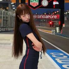 아이브 장원영, 싱가포르 F1이 발칵! 가녀린 슬림 핏 AI인형 같은 초미니 원피스룩