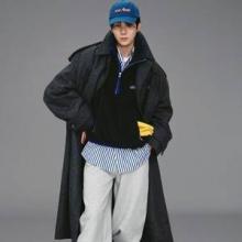 최우식, 파리지앵의 겨울의 멋! 여유로운 오버사이즈에 레이어드 겨울 남친룩