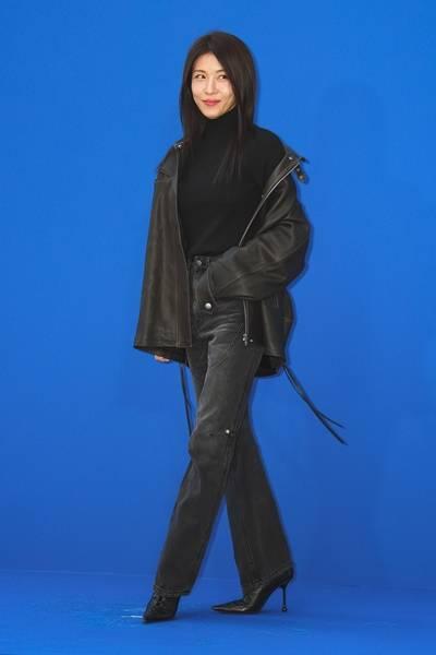 [패션엔 포토] 하지원, 미모는 여전히 청순! 프린지가 찰랑 반항적인 라이더룩