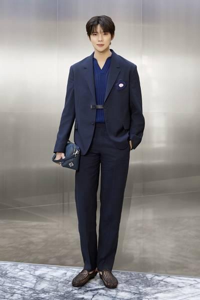 '직진 대군' 문상민, 스타일리시한 댄디 수트룩 청담동 럭셔리 플래그십 나들이