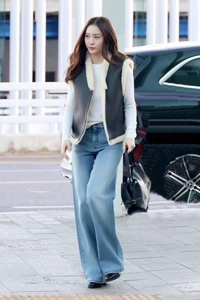 정수정, 청바지와 딱! 시어링 레더 베스트로 끝낸 탐나는 간절기룩 뉴욕 출국길