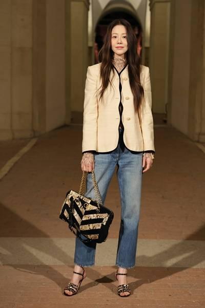 고현정, 로마 홀린 원조 여신 클래스! 비주얼도 스타일도 리즈시절 소환 데님핏