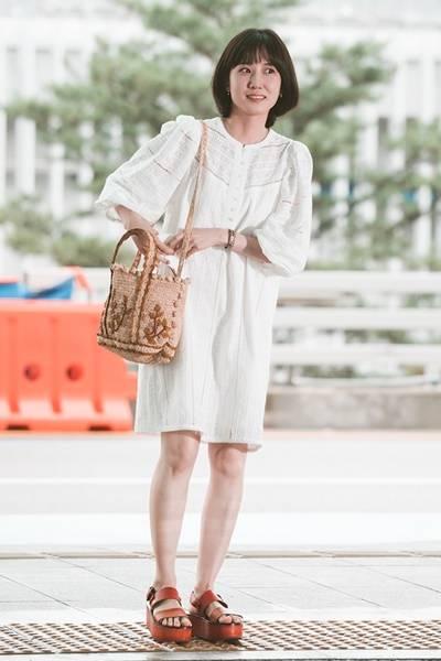 [패션엔 포토] 박은빈, 발리 포상 휴가! 세계가 빠진 매력 로맨틱한 원피스룩!
