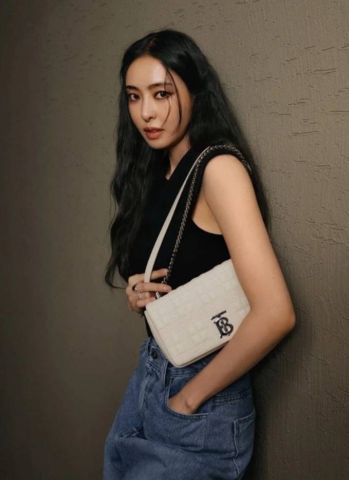 스타일 빛나 이미지