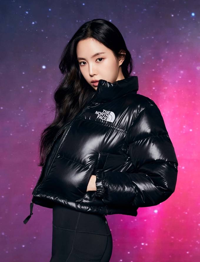 korean celebrities winter fashion 2023